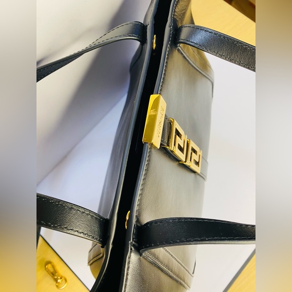 SOLD❗️❗️Versace Greca Goddess Medium Calfskin Tote New with RFID Authentic - Picture 16 of 17